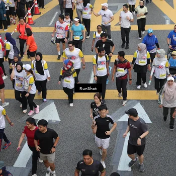 Runner Photo 4569133