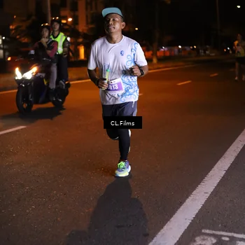 Runner Photo 4569193