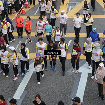 Runner Photo 4569353