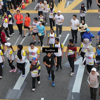 Runner Photo 4569450