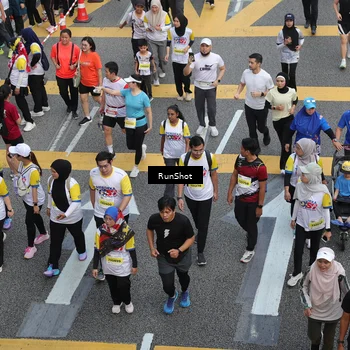 Runner Photo 4569455