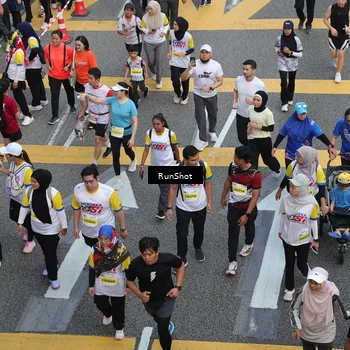 Runner Photo 4569518