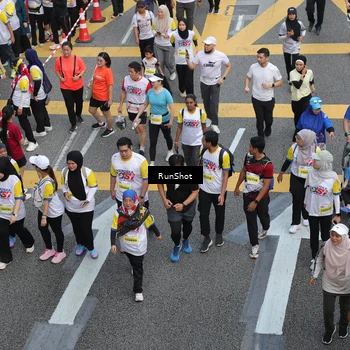 Runner Photo 4569653