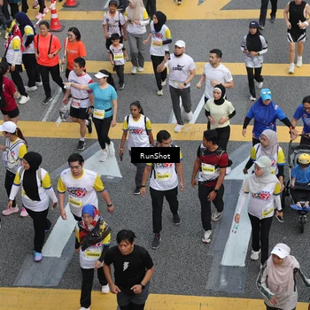 Runner Photo 4569674