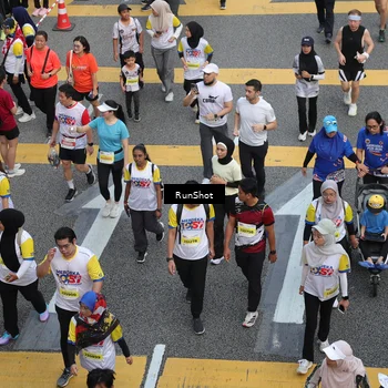 Runner Photo 4569684
