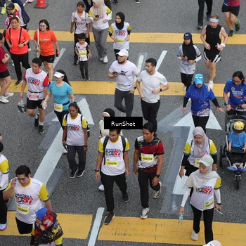 Runner Photo 4569687