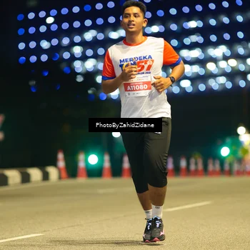 Runner Photo 4569699