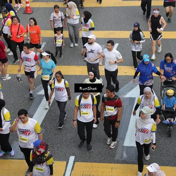 Runner Photo 4569740