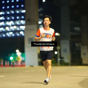 Runner Photo 4569775