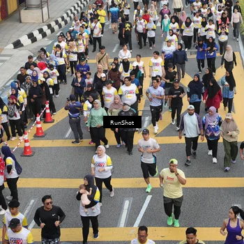 Runner Photo 4569815