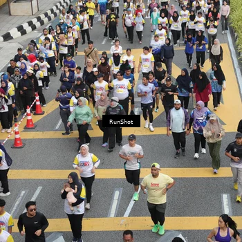 Runner Photo 4569958
