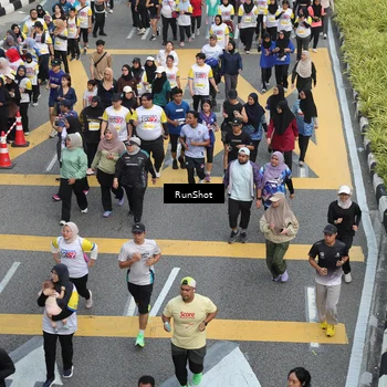 Runner Photo 4570195