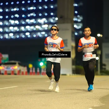Runner Photo 4570281