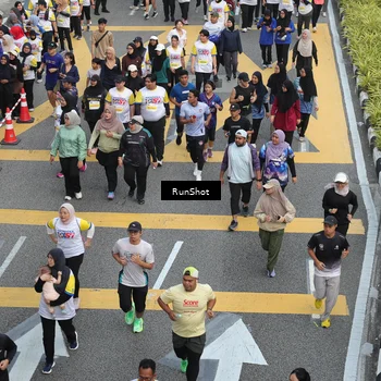 Runner Photo 4570325