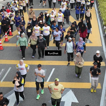 Runner Photo 4570345
