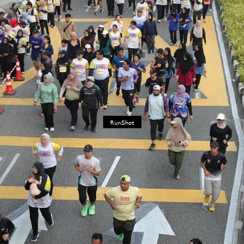 Runner Photo 4570361