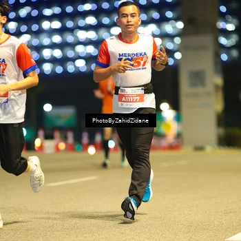Runner Photo 4570372