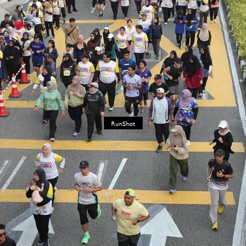Runner Photo 4570391