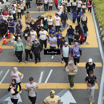 Runner Photo 4570513