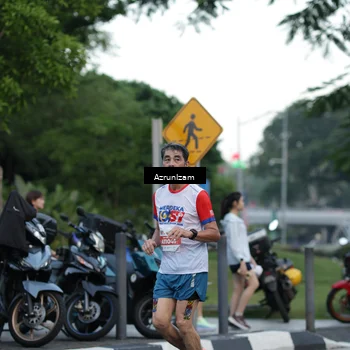 Runner Photo 4570564
