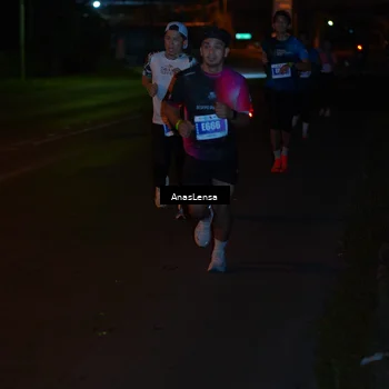 Runner Photo 4570602