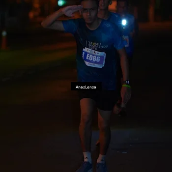 Runner Photo 4570659