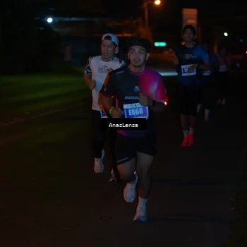 Runner Photo 4570667