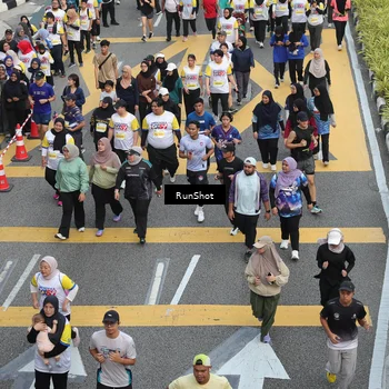 Runner Photo 4570737
