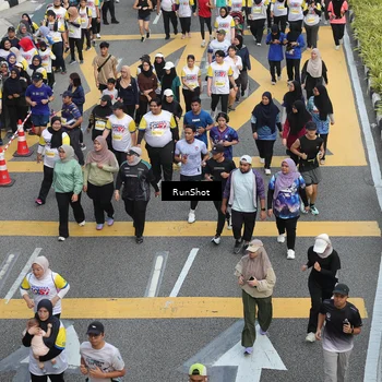 Runner Photo 4570757