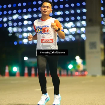 Runner Photo 4570787
