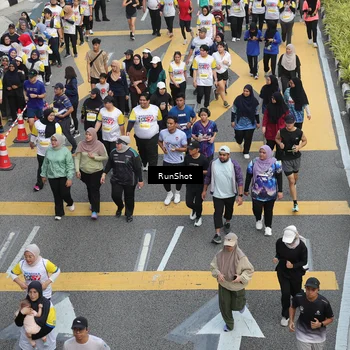 Runner Photo 4570812