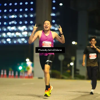 Runner Photo 4570875