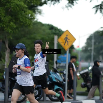 Runner Photo 4571035