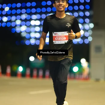 Runner Photo 4571065
