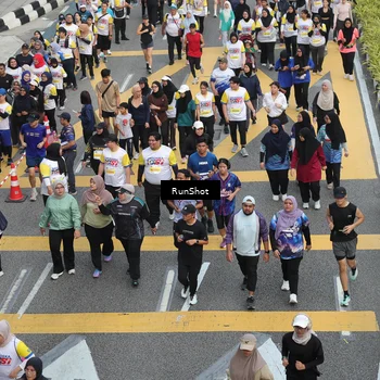 Runner Photo 4571119