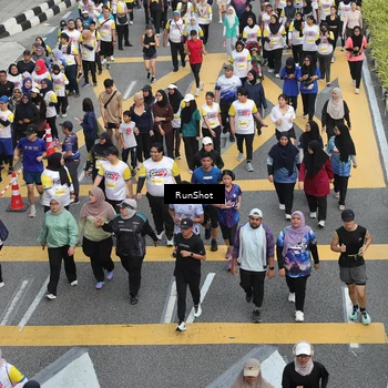 Runner Photo 4571182