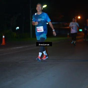 Runner Photo 4571191