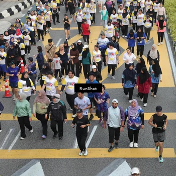 Runner Photo 4571303