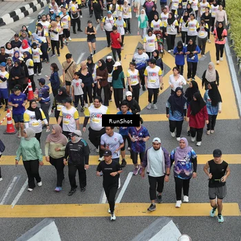 Runner Photo 4571320