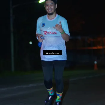 Runner Photo 4571366