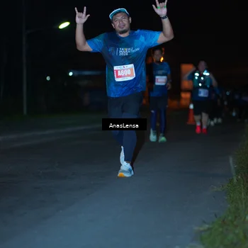 Runner Photo 4571368