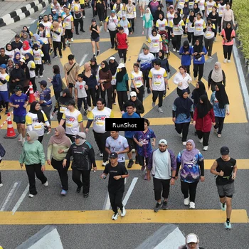 Runner Photo 4571384