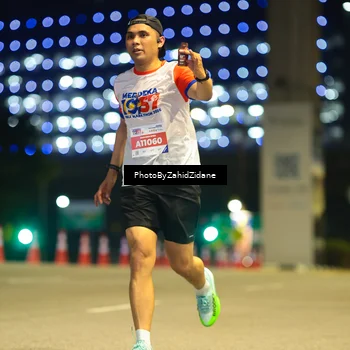 Runner Photo 4571483