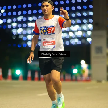 Runner Photo 4571501