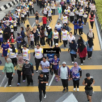 Runner Photo 4571547