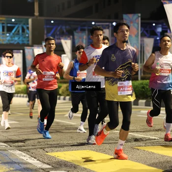 Runner Photo 4571635