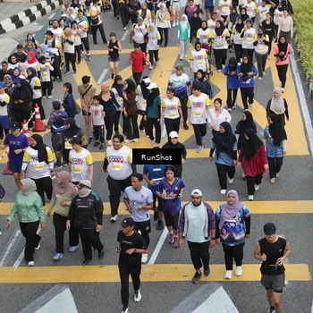 Runner Photo 4571636