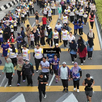 Runner Photo 4571733