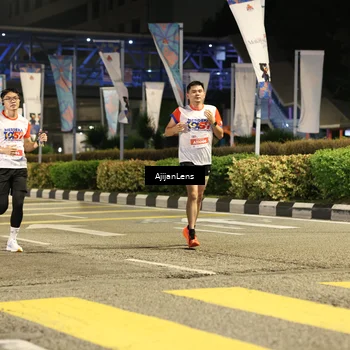 Runner Photo 4571772