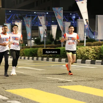 Runner Photo 4571781